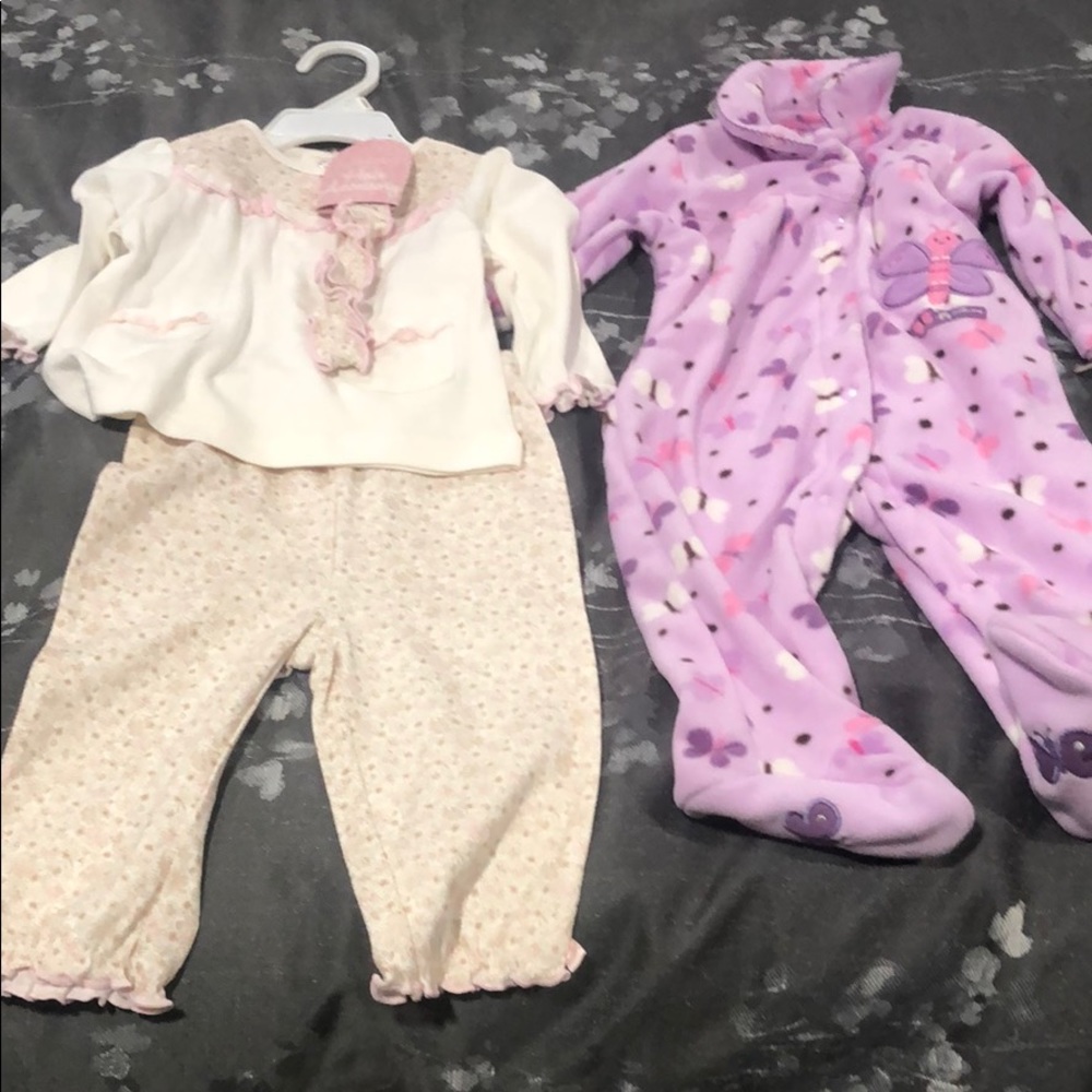 Girl’s baby  2 piece outfit and pajama with feet.